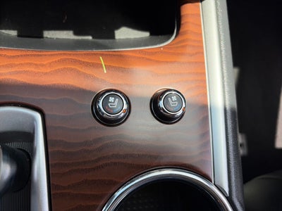 2017 Nissan Pathfinder Platinum 1 owner