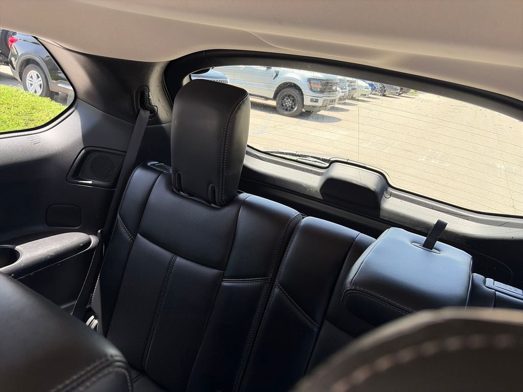 2017 Nissan Pathfinder Platinum 1 owner