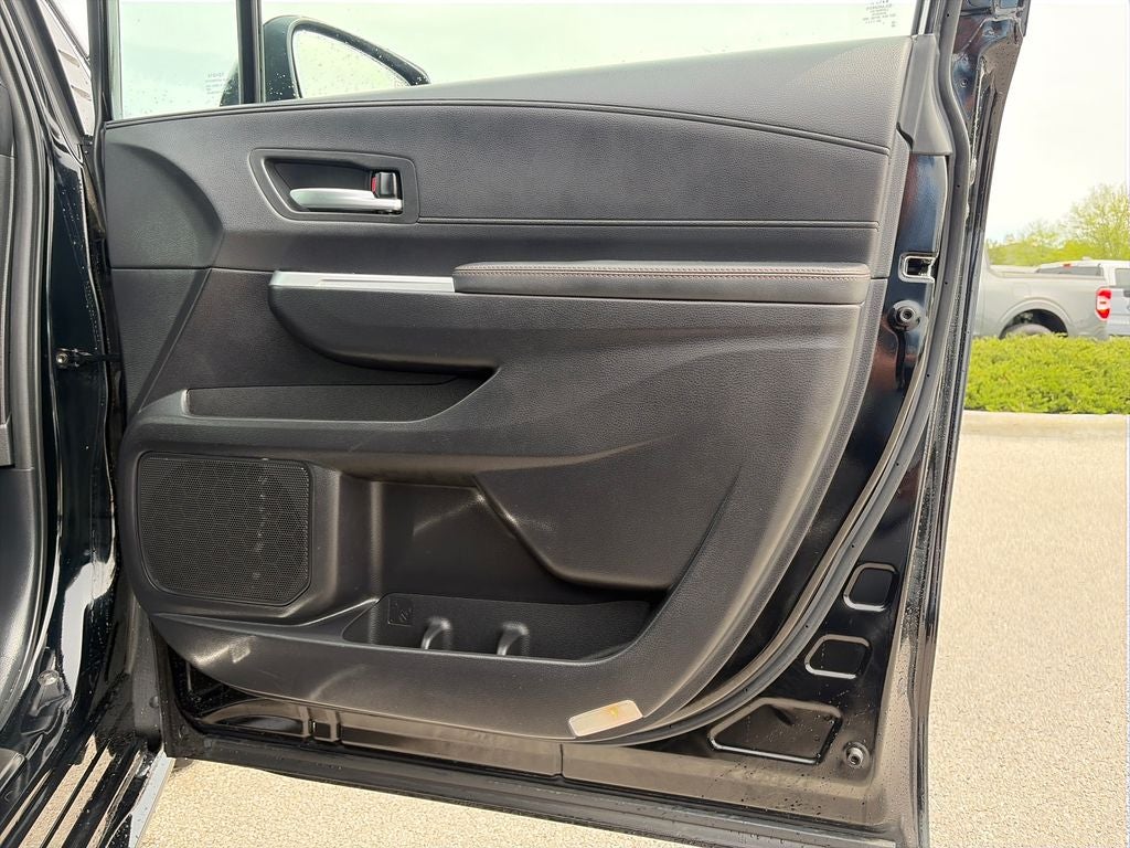 2025 Toyota Sienna Platinum 7 Passenger