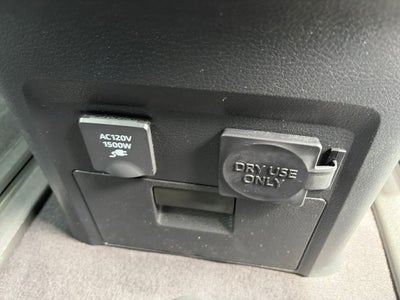 2025 Toyota Sienna Platinum 7 Passenger
