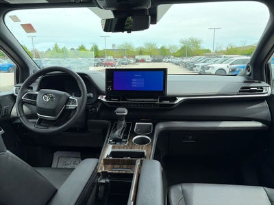 2025 Toyota Sienna Platinum 7 Passenger