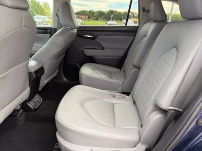 2023 Toyota Highlander XLE