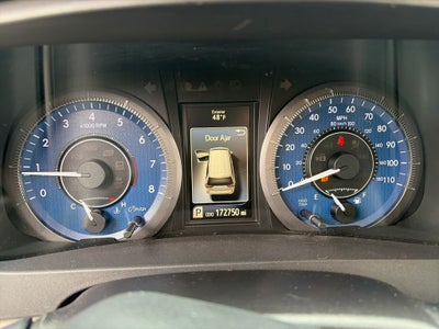 2015 Toyota Sienna XLE 8 Passenger