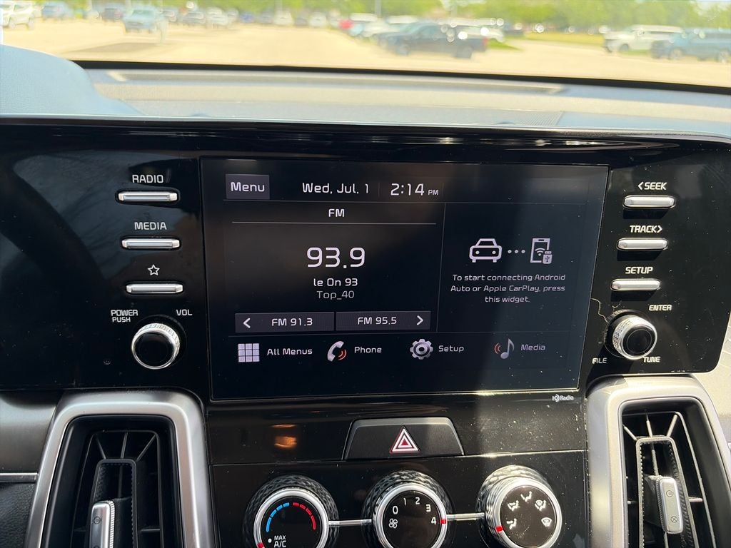 2022 Kia Sorento LX