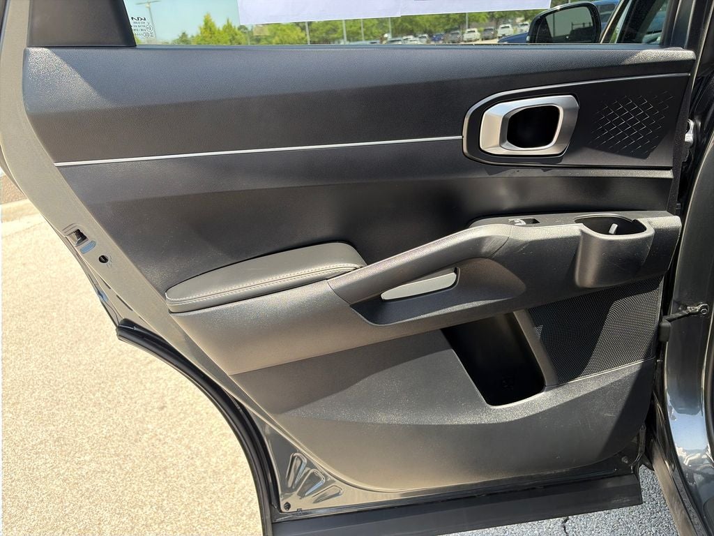 2022 Kia Sorento LX