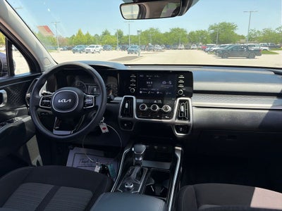 2022 Kia Sorento LX
