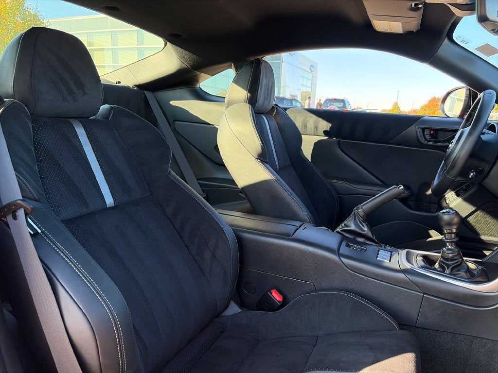 2025 Toyota GR86 Premium