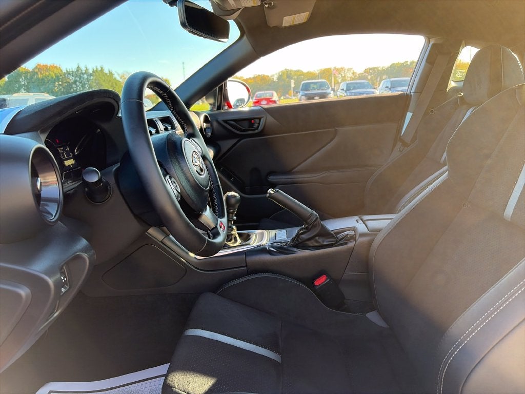 2025 Toyota GR86 Premium