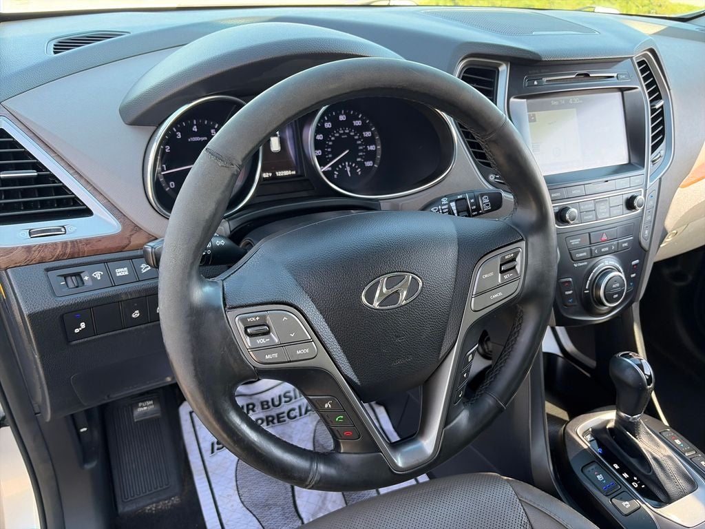 2017 Hyundai Santa Fe SE Ultimate