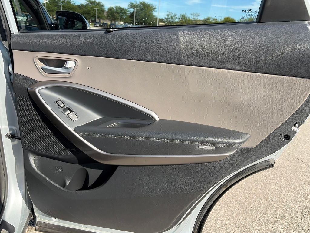 2017 Hyundai Santa Fe SE Ultimate