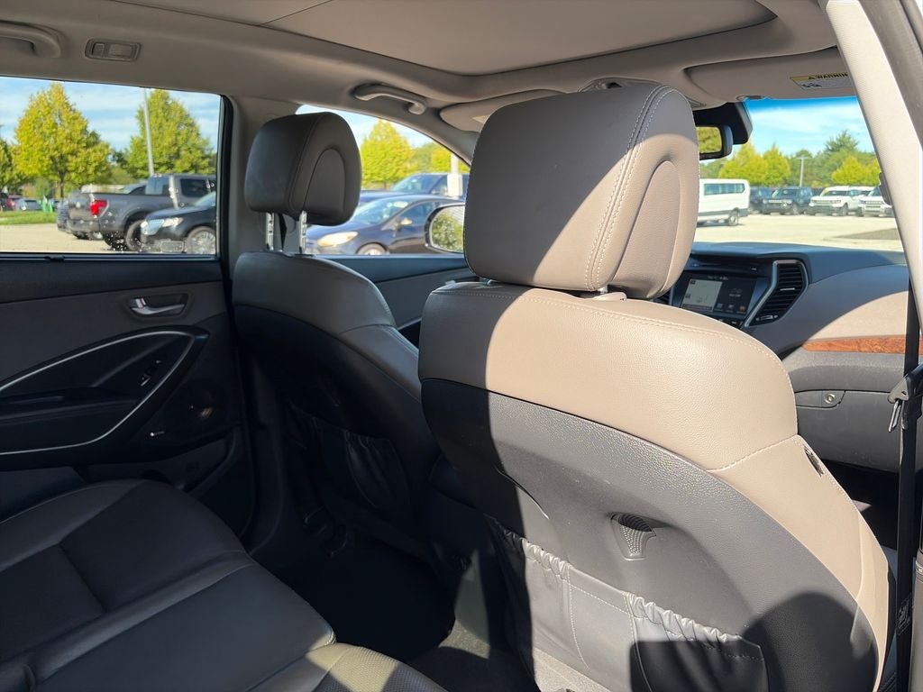 2017 Hyundai Santa Fe SE Ultimate