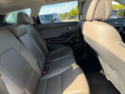 2017 Hyundai Santa Fe SE Ultimate