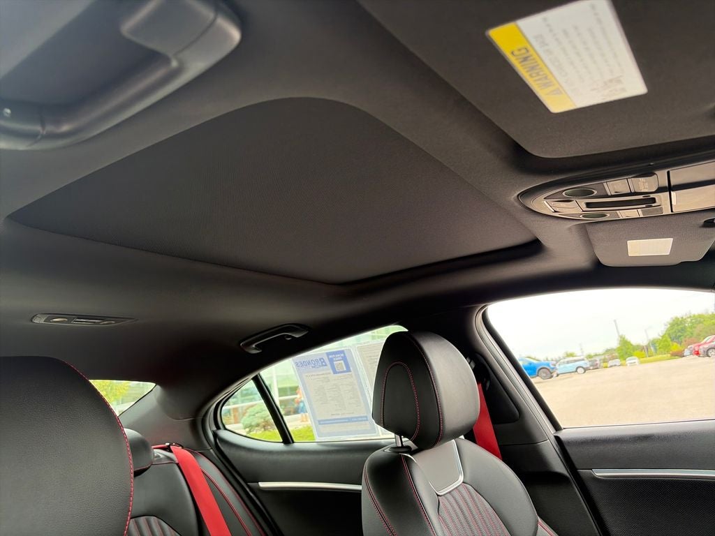2023 Genesis G70 3.3T