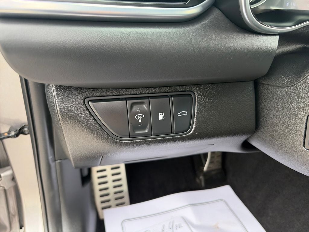 2023 Genesis G70 3.3T