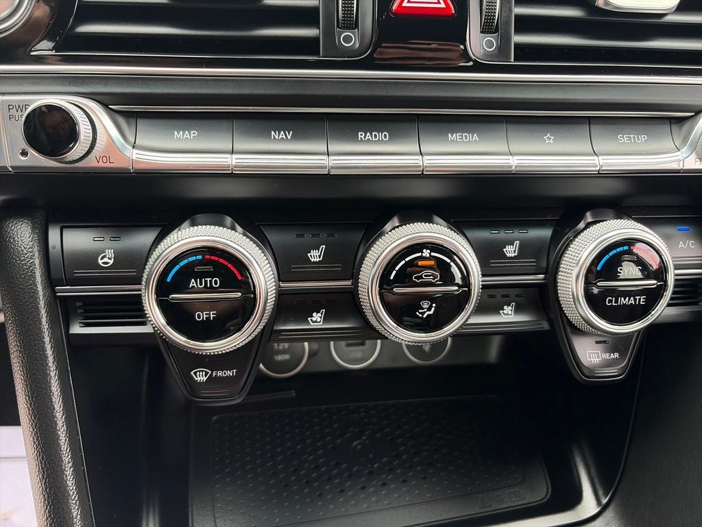 2023 Genesis G70 3.3T