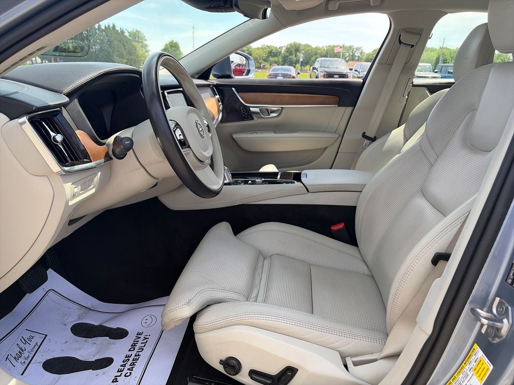 2019 Volvo S90 Hybrid T8 Inscription