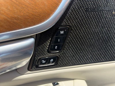 2019 Volvo S90 Hybrid T8 Inscription
