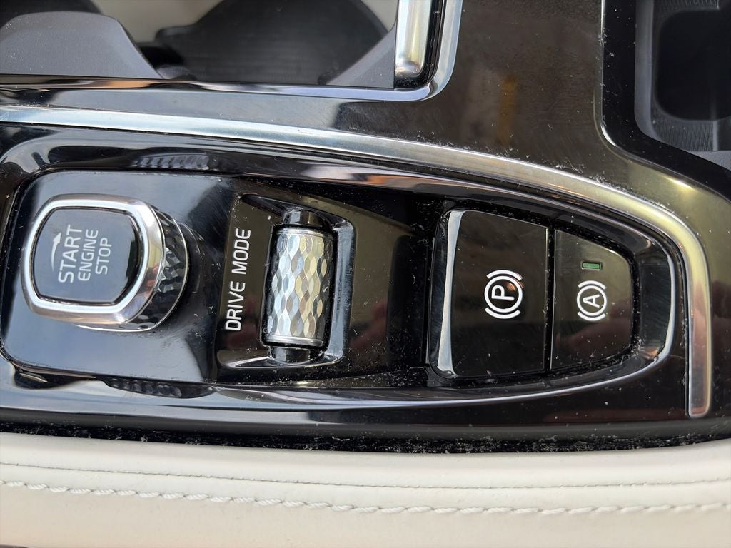 2019 Volvo S90 Hybrid T8 Inscription