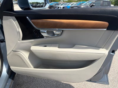 2019 Volvo S90 Hybrid T8 Inscription
