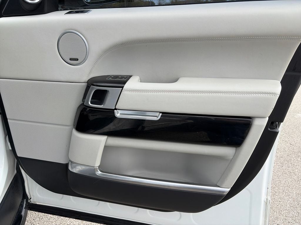 2015 Land Rover Range Rover 5.0L V8 Supercharged Autobiography