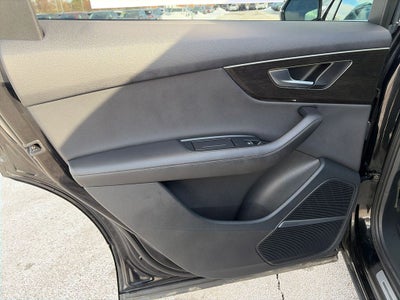 2023 Audi Q7 55 Premium Plus quattro